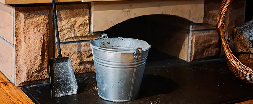 Clean The Fireplace Mantle And Hearth in Lakeside, Texas